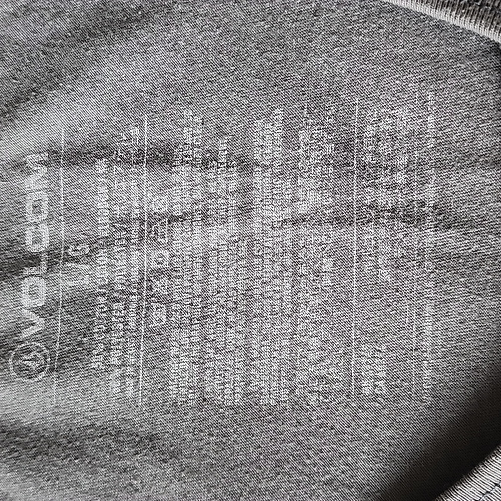 Mens Volcom Tank Top - Picture 3 of 3